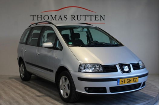 Seat Alhambra - 2.8 V6 Signo 2000/ NAP/ PDC/ Trekhaak/ Cruise/ Clima/ 6bak/ Elek ramen + Spiegels/ O - 1