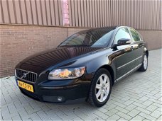 Volvo S40 - 2.4 Edition I Automaat Airco 2007 198.000km APK NAP