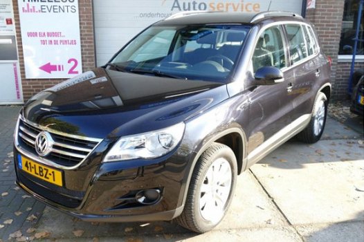 Volkswagen Tiguan - 1.4 TSI Comfort&Design - 1