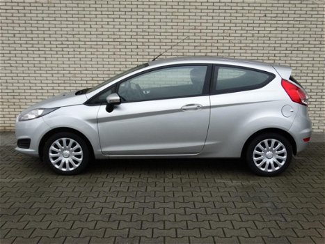 Ford Fiesta - 1.0 65PK STYLE 3DRS VOORRUITVERW. / NAVI / SYNC - 1