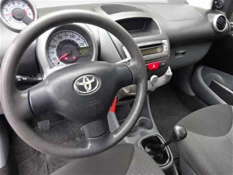 Toyota Aygo - 1.0-12V Comfort, bj.2010, 1e eigenaar, airco, 5 deurs, zwart, APK tot 02-2020, 218800 - 1