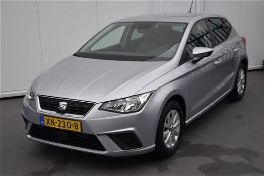 Seat Ibiza - 1.0 TSI 95 pk Style Business Intense Navigatie PDC Airco 15 inch LM velgen - 1