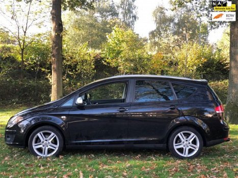 Seat Altea XL - 1.2 TSI Ecomotive Businessline High airco 2010NAP 6bak navi vol optie;'s nieuwe apk - 1