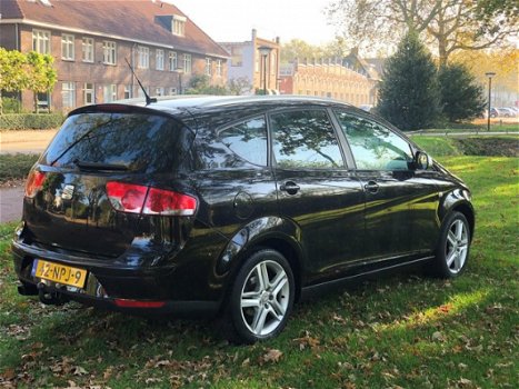 Seat Altea XL - 1.2 TSI Ecomotive Businessline High airco 2010NAP 6bak navi vol optie;'s nieuwe apk - 1