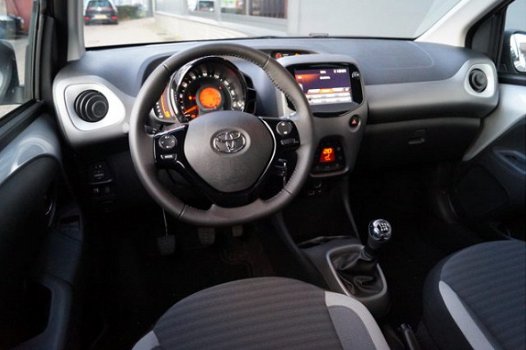 Toyota Aygo - 1.0 VVT-i x-joy l Smartphone integratie l Apple Carplay l Android Auto - 1