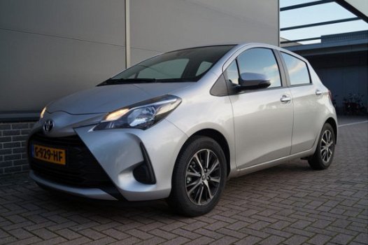 Toyota Yaris - 1.0 VVT-i Connect l Smartphone intergratie l Apple Carplay l Android Auto - 1