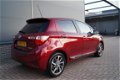 Toyota Yaris - 1.5 Hybrid Premium l Navigatie | Panoramadak - 1 - Thumbnail
