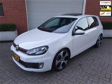 Volkswagen Golf - 2.0 GTI Panoramadak/Stuurwielbediening/Dynaudio