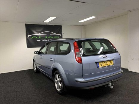 Ford Focus Wagon - 1.6-16V Trend 2007 Blauw AIRCO / APK 2020 / NAP - 1