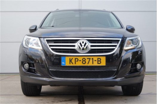 Volkswagen Tiguan - 2.0 TSI (170 PK) Sport&Style 4Motion / Xenon/ Navigatie/ Climate/ Cruise-control - 1