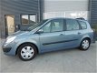 Renault Grand Scénic - 2.0-16V Dynamique Comfort 7 Persoons - 1 - Thumbnail