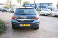 Opel Astra - 1.6 Temptation