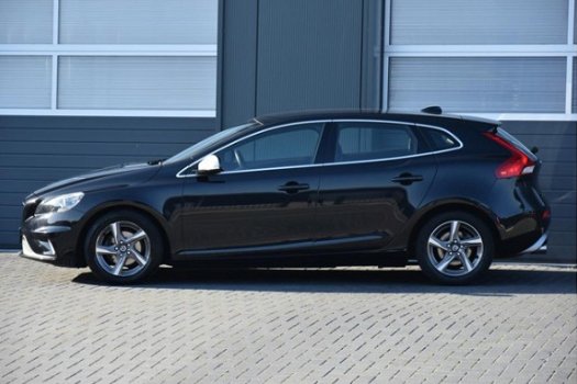 Volvo V40 - D2 Business R-Design Leder Clima Navi - 1