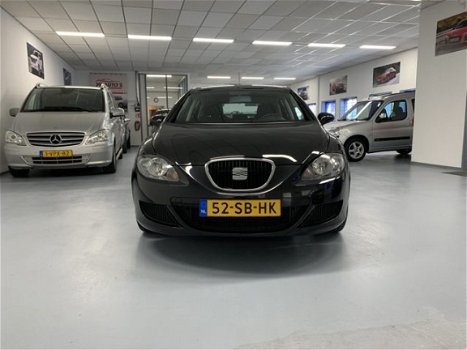 Seat Leon - 2.0 FSI Zeer lage km stand - 1