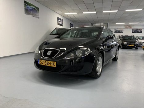 Seat Leon - 2.0 FSI Zeer lage km stand - 1