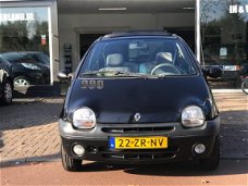 Renault Twingo - 1.2 Comfort Nieuwe Apk/Elec Ramen/Schuif dak