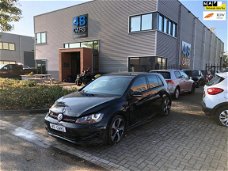 Volkswagen Golf - 2.0 GTI PERFORMANCE LED/NAVI/CLIMA