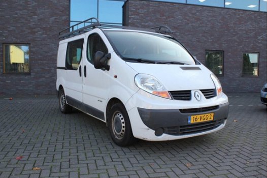 Renault Trafic - 2.5 dCi T27 L1H1 Automaat - 1