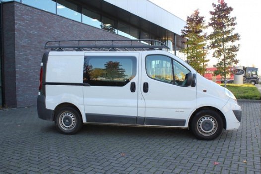 Renault Trafic - 2.5 dCi T27 L1H1 Automaat - 1