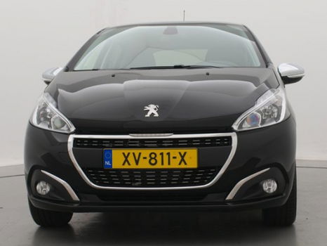 Peugeot 208 - 1.2 82pk Signature | Navigatie | Parkeersensoren | Airco | - 1