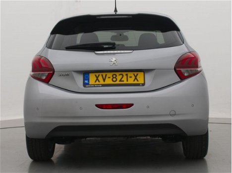 Peugeot 208 - 1.2 82pk Signature | Navigatie | 16