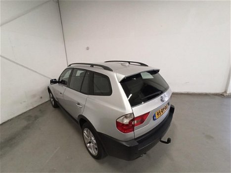 BMW X3 - 3.0d Executive - 1