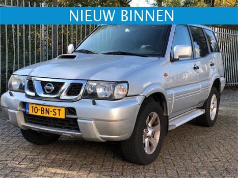 Nissan Terrano - 2 4 Deurs - 1