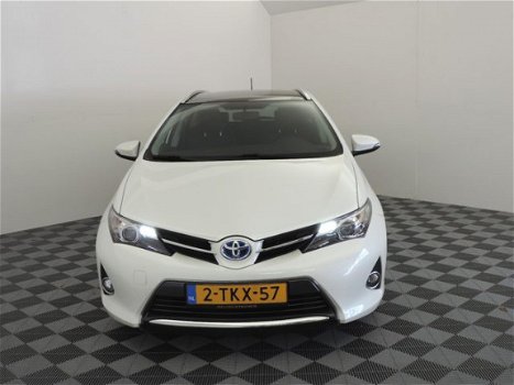 Toyota Auris Touring Sports - 1.8 Hybrid (navi, panodak, camera) - 1