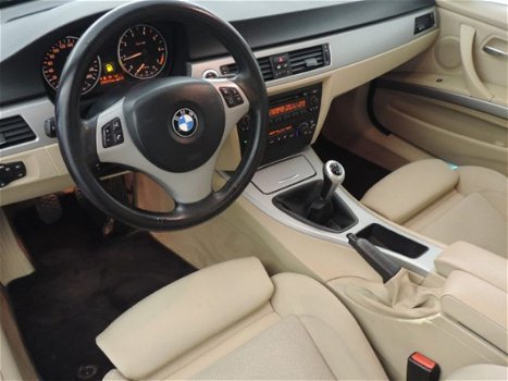 BMW 3-serie - 320i Dynamic Executive (m-sport) - 1