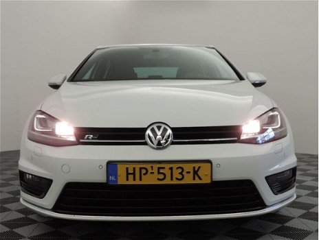 Volkswagen Golf - 1.6 TDI 140pk R-line/Edition R (xenon, navi, camera) - 1