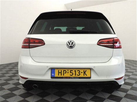 Volkswagen Golf - 1.6 TDI 140pk R-line/Edition R (xenon, navi, camera) - 1