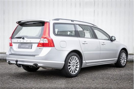 Volvo V70 - 2.5T Momentum sport Geartronic - 1