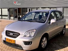 Kia Carens - 2.0 CVVT X-tra