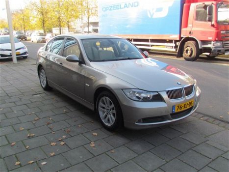 BMW 3-serie - 318i High Executive - 1