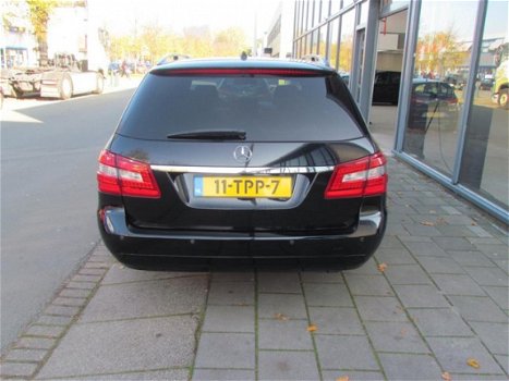 Mercedes-Benz E-klasse Estate - 200 CDI Business Class Avantgarde - 1