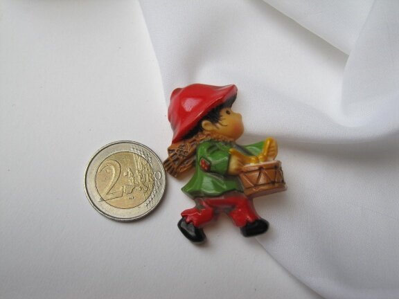 Broche Hallmark jongen met trommel 5.0x3.7 cm - Afbeelding 3