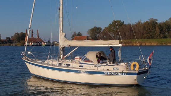 Hallberg Rassy 39 Mk1 - 1