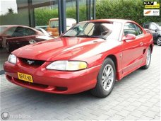 Ford Mustang - USA 3.8 Coupé