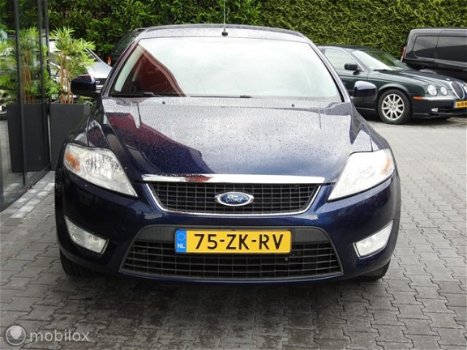 Ford Mondeo - - 1.6-16V Trend - 1