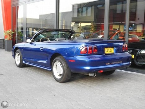 Ford Mustang - USA 3.8 Coupé - 1