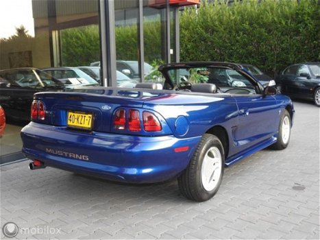 Ford Mustang - USA 3.8 Coupé - 1