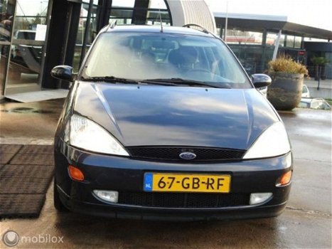 Ford Focus Wagon - - 1.8-16V Cool Edition - 1