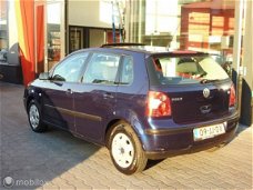 Volkswagen Polo - - 1.4-16V Comfortline