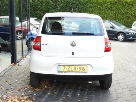 Volkswagen Fox - - 1.2 Trendline - 1