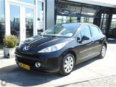 Peugeot 207 - - 1.6 VTi XT