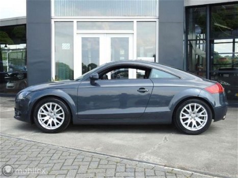 Audi TT - - 2.0 TDI quattro - 1