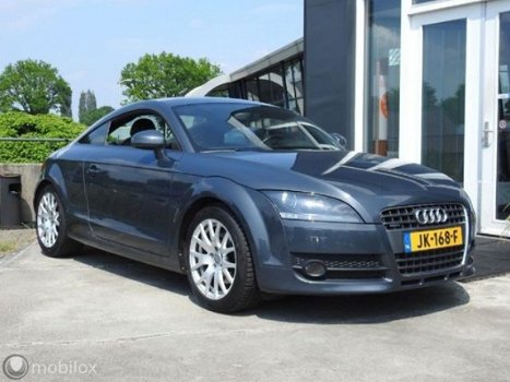 Audi TT - - 2.0 TDI quattro - 1