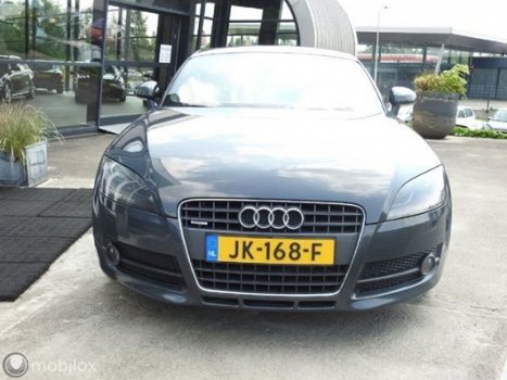 Audi TT - - 2.0 TDI quattro - 1