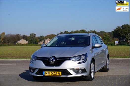 Renault Mégane Estate - 1.2 TCe Zen R-LINK 2 NAVIGATIE LM VELGEN AIRCONDITIONING - 1