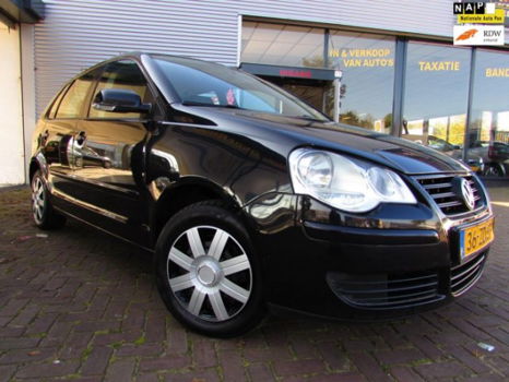 Volkswagen Polo - 1.4 TDI Optive 5 DEURS AIRCO BJ2008 - 1